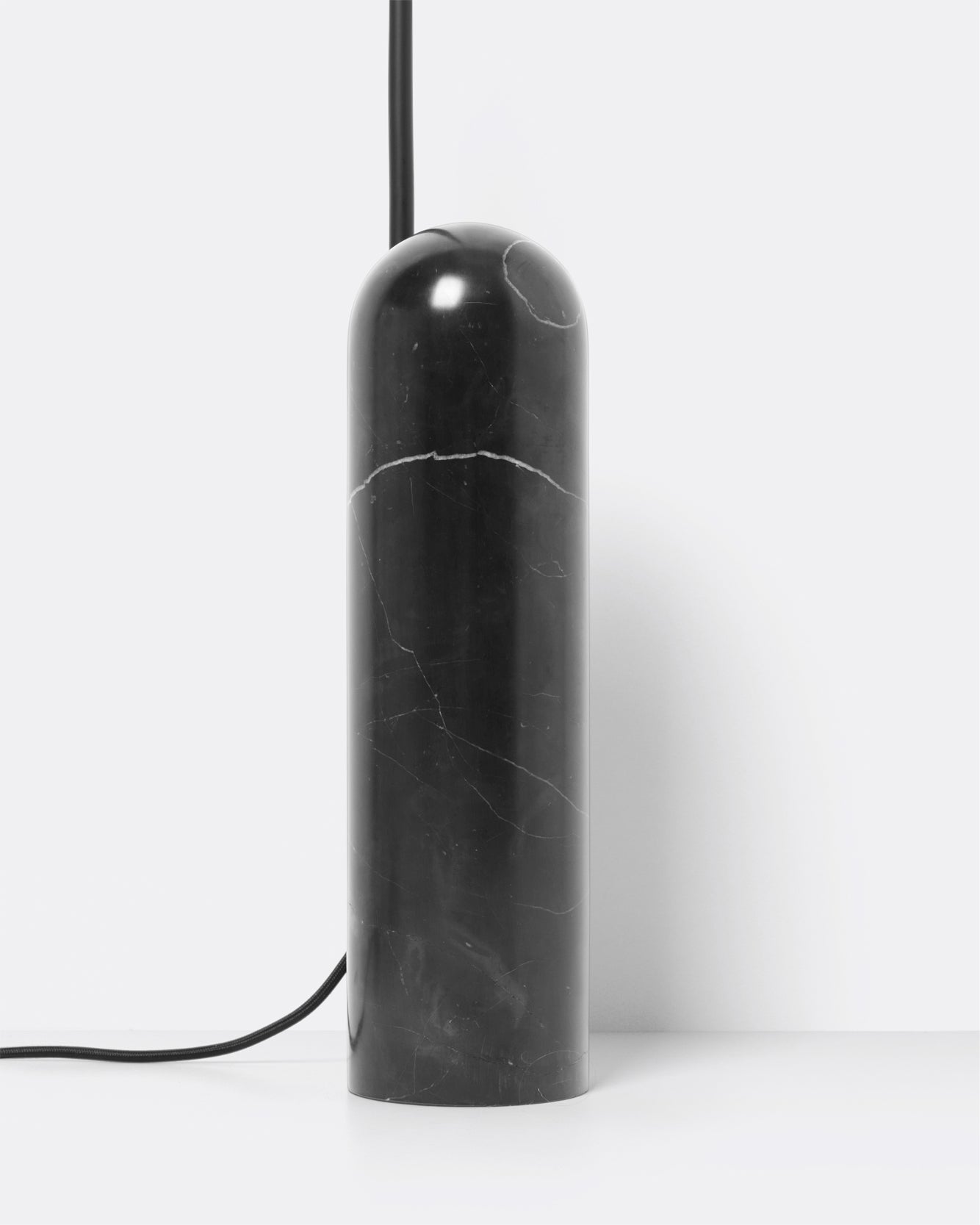 Minimalistische Stehleuchte Miroko