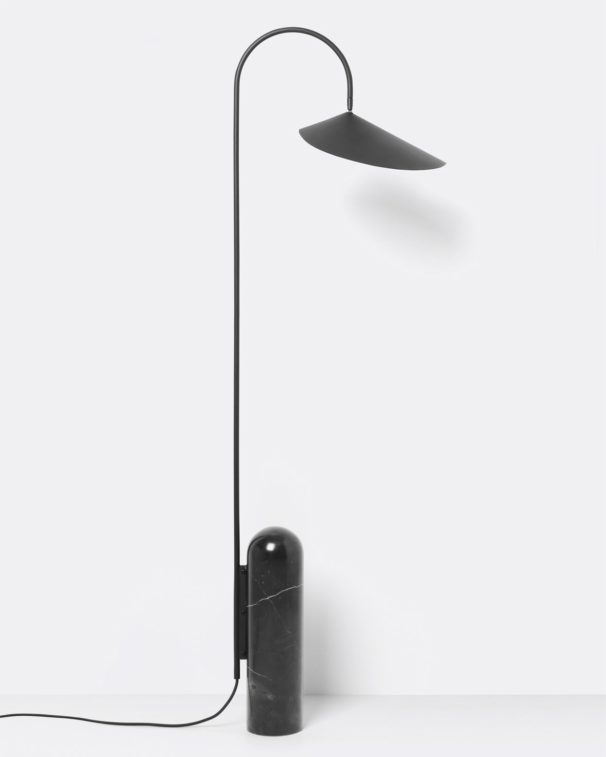 Minimalistische Stehleuchte Miroko