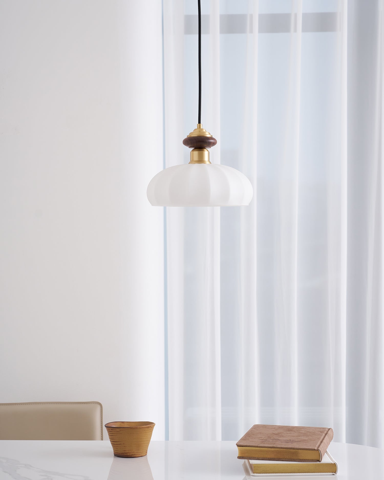 Vintage Pendelleuchte Uvilin