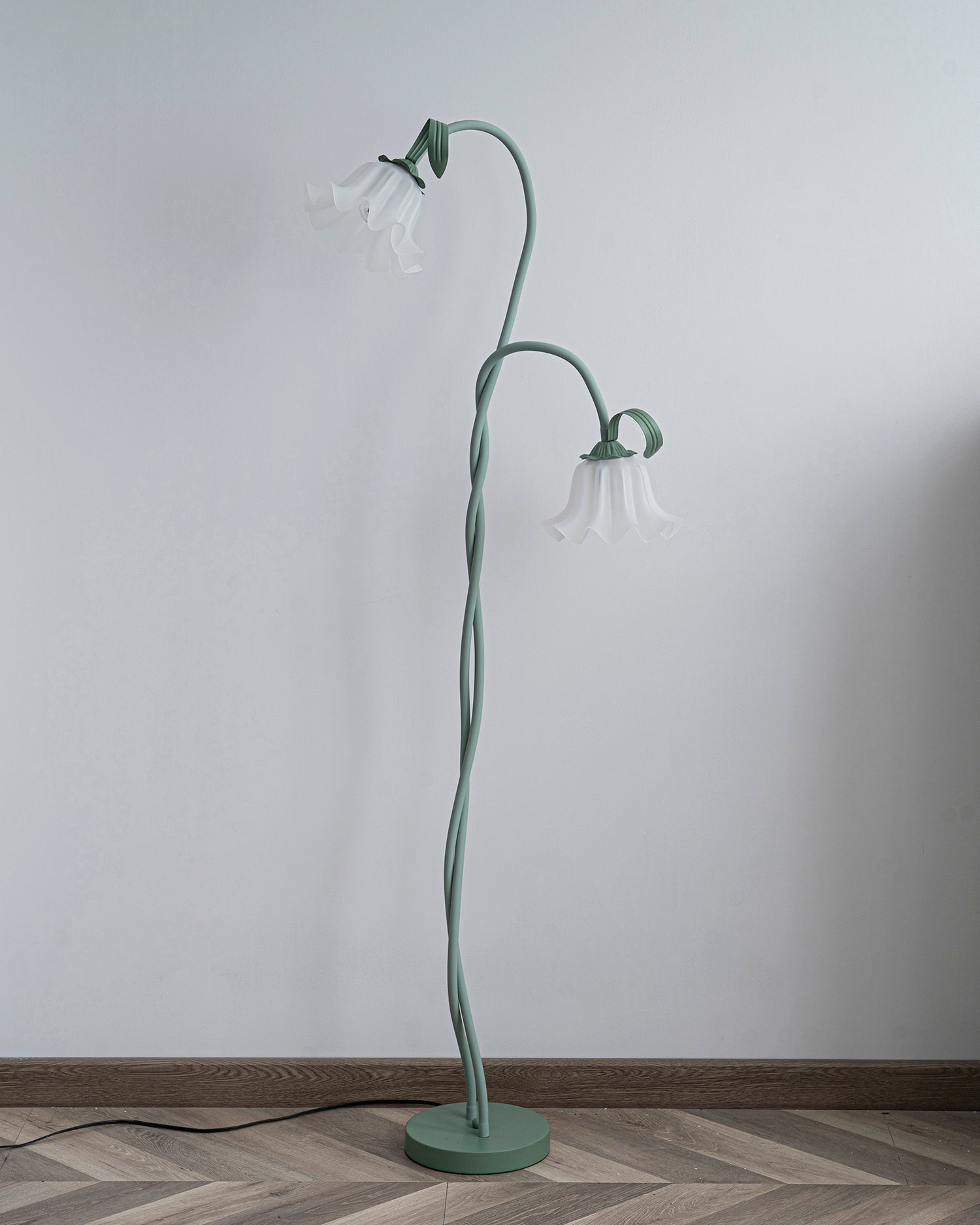 Florale Stehleuchte Quedi