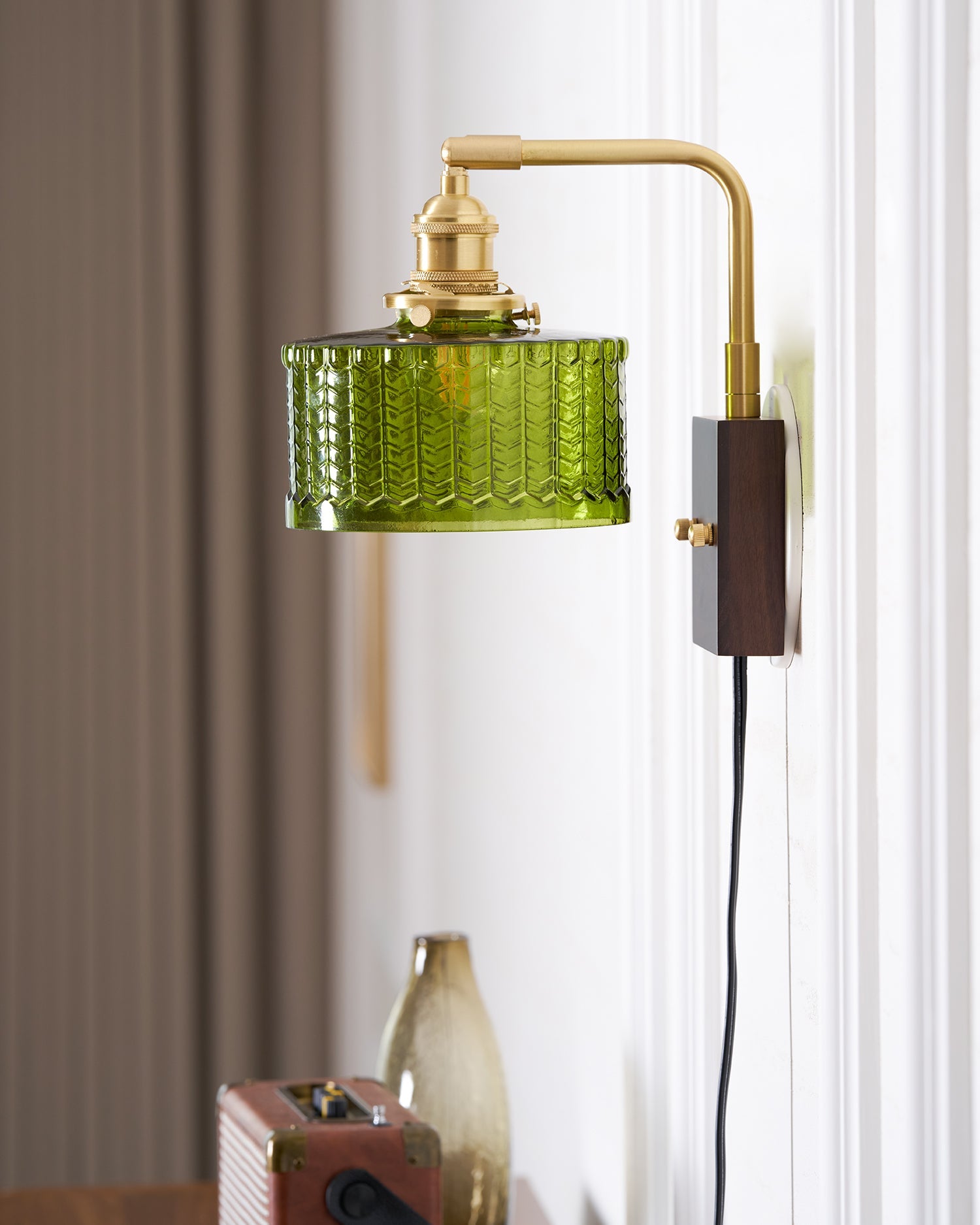 Wandleuchte mit Stecker Ulene