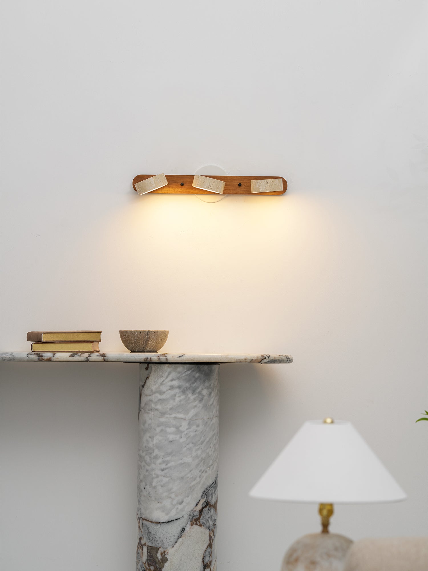 Moderne Wandleuchte Doralo