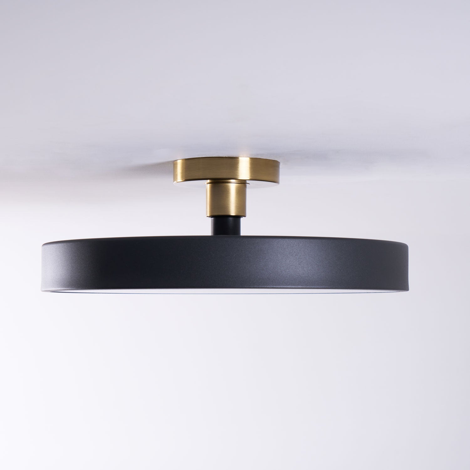 Flache Deckenleuchte Olefe