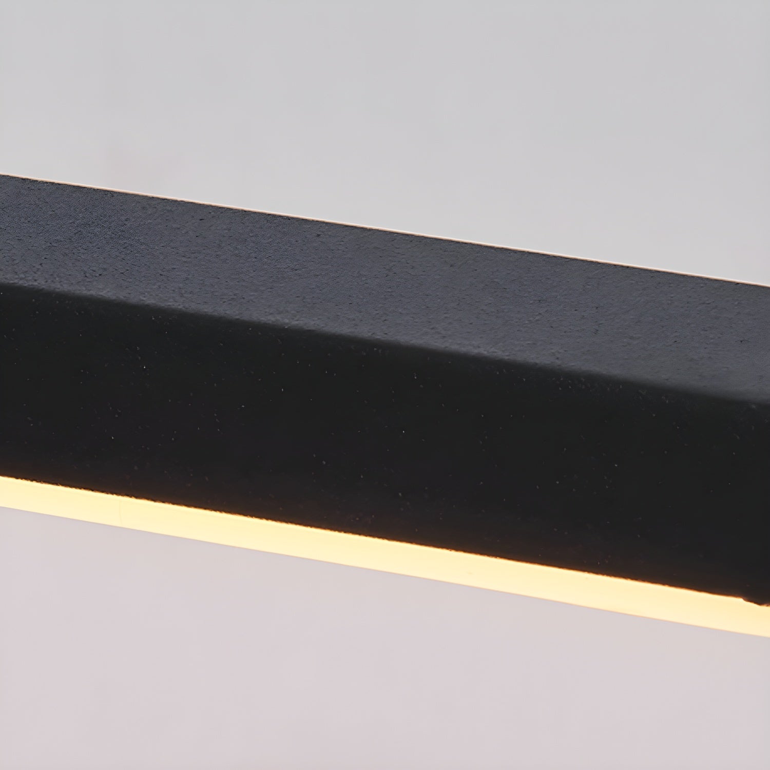 Lineare Wandleuchte Olive