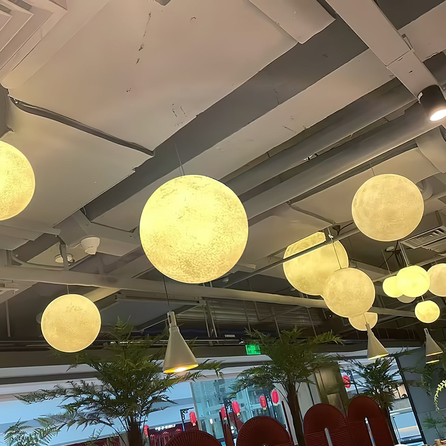 Globus Pendelleuchte Alase