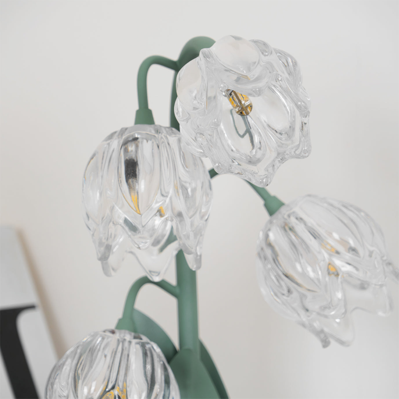 Florale Tischleuchte Lerire