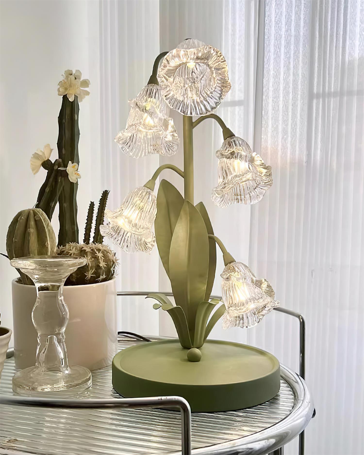 Florale Tischleuchte Lerire