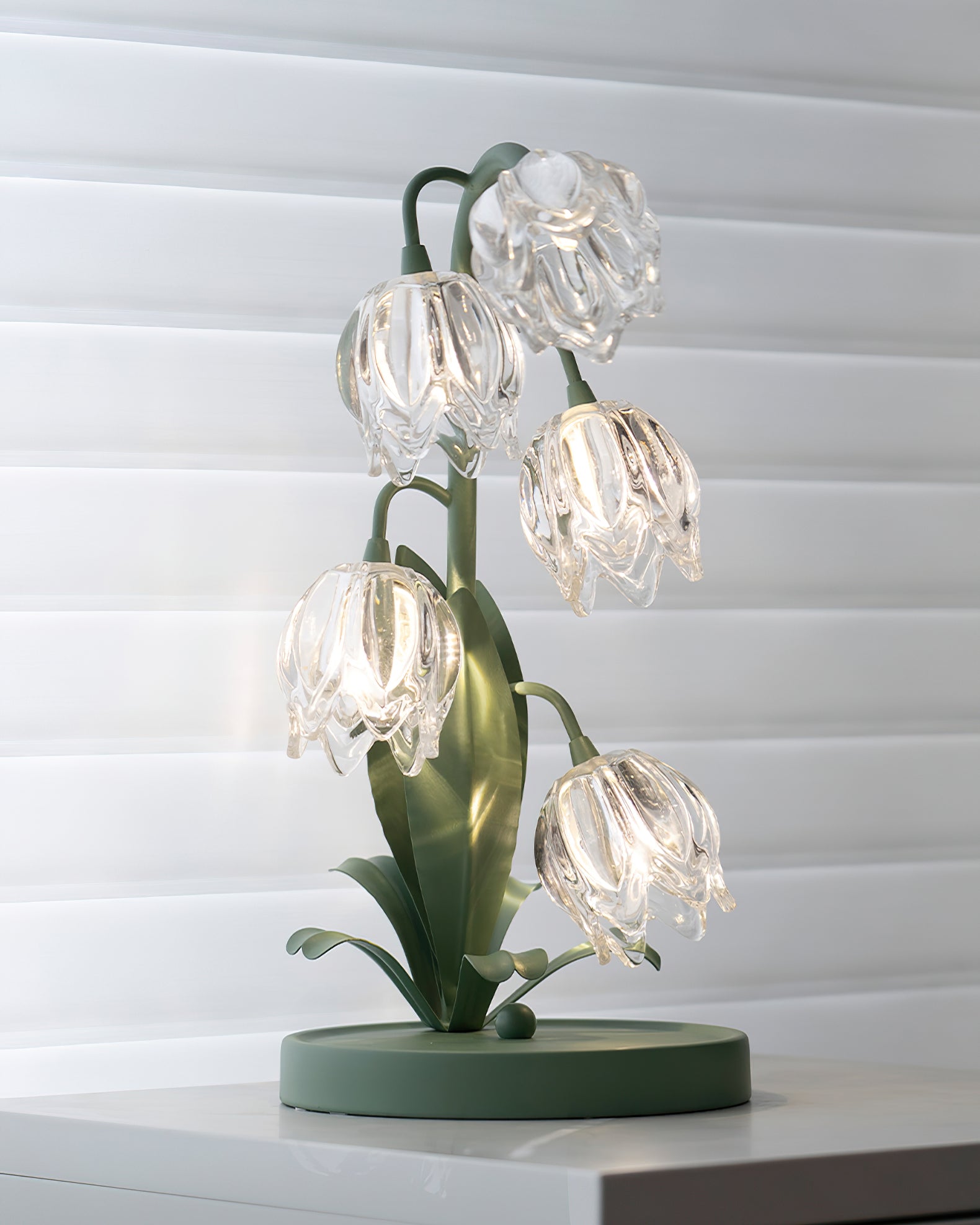 Florale Tischleuchte Lerire