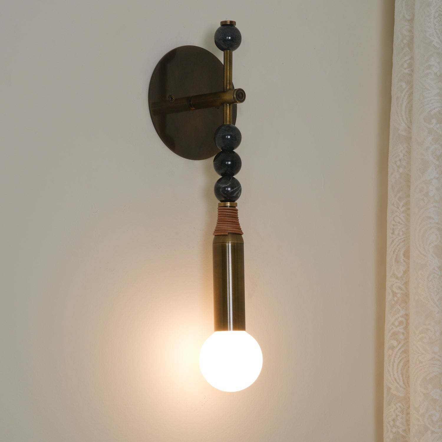 Wandleuchte Welata