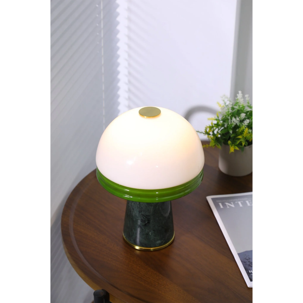 Merosa Schmale Marmor Tischlampe