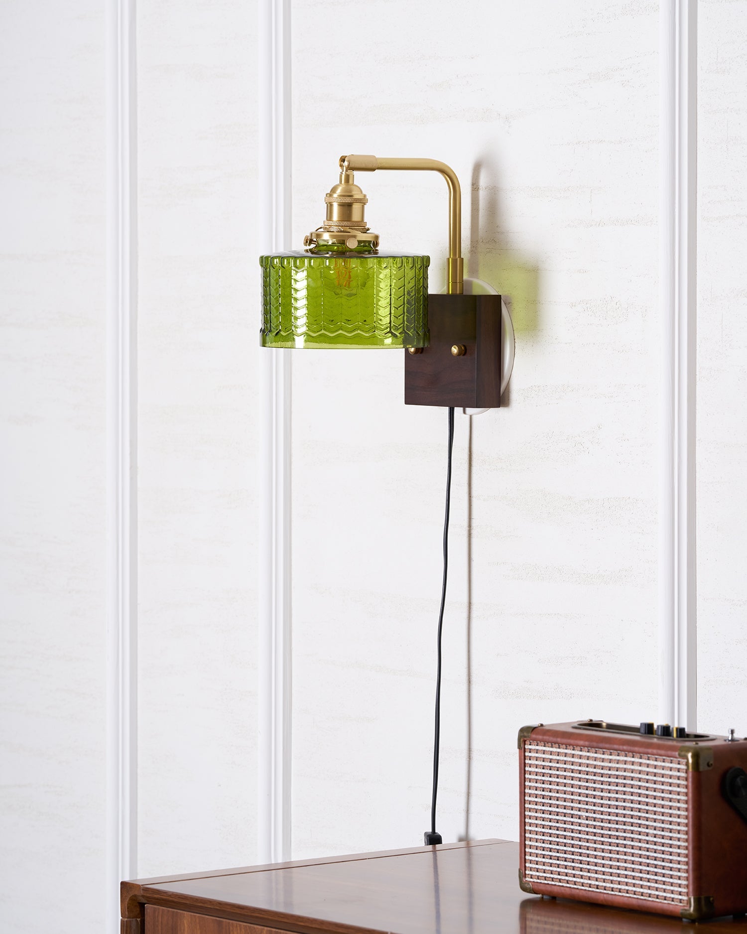 Wandleuchte mit Stecker Ulene