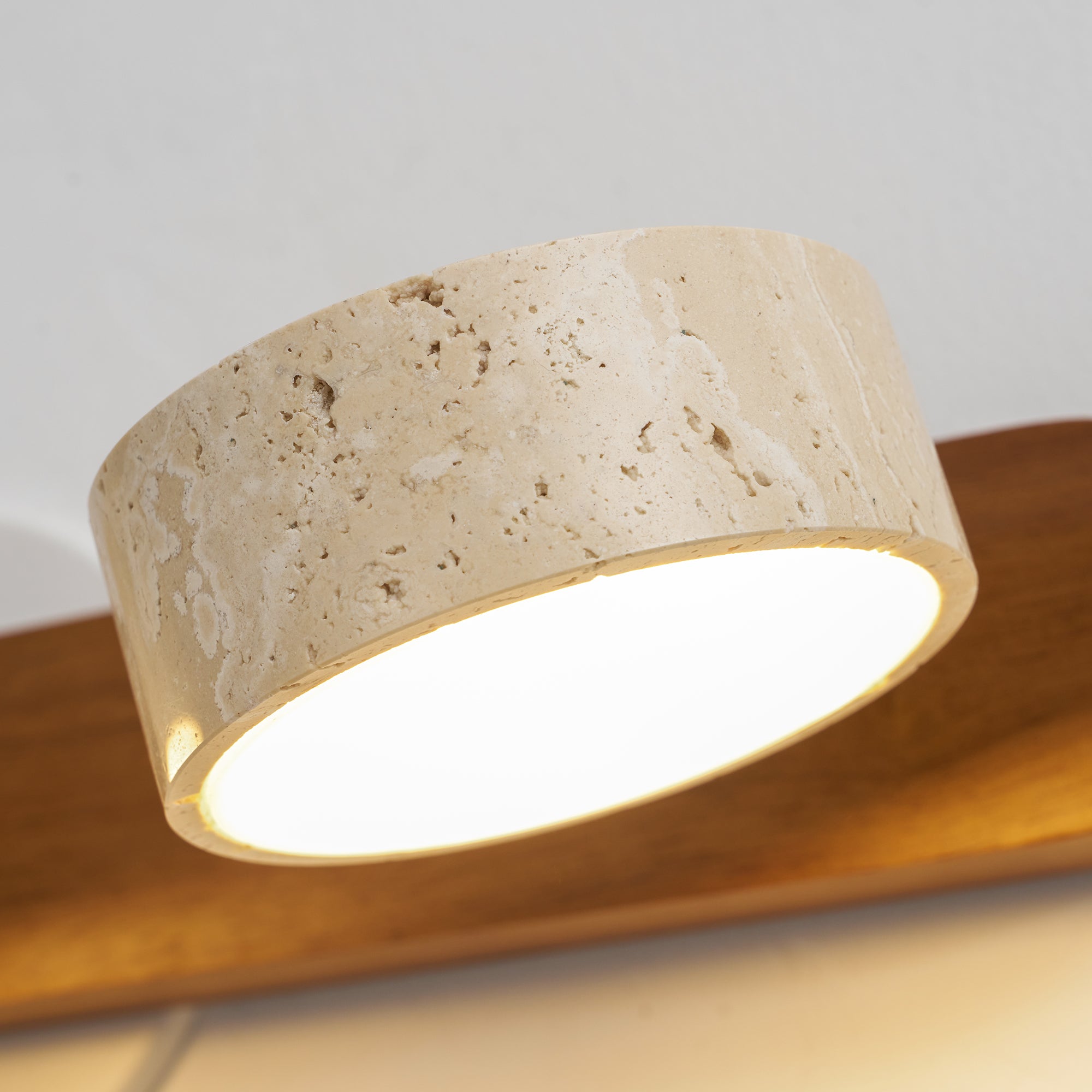 Moderne Wandleuchte Doralo