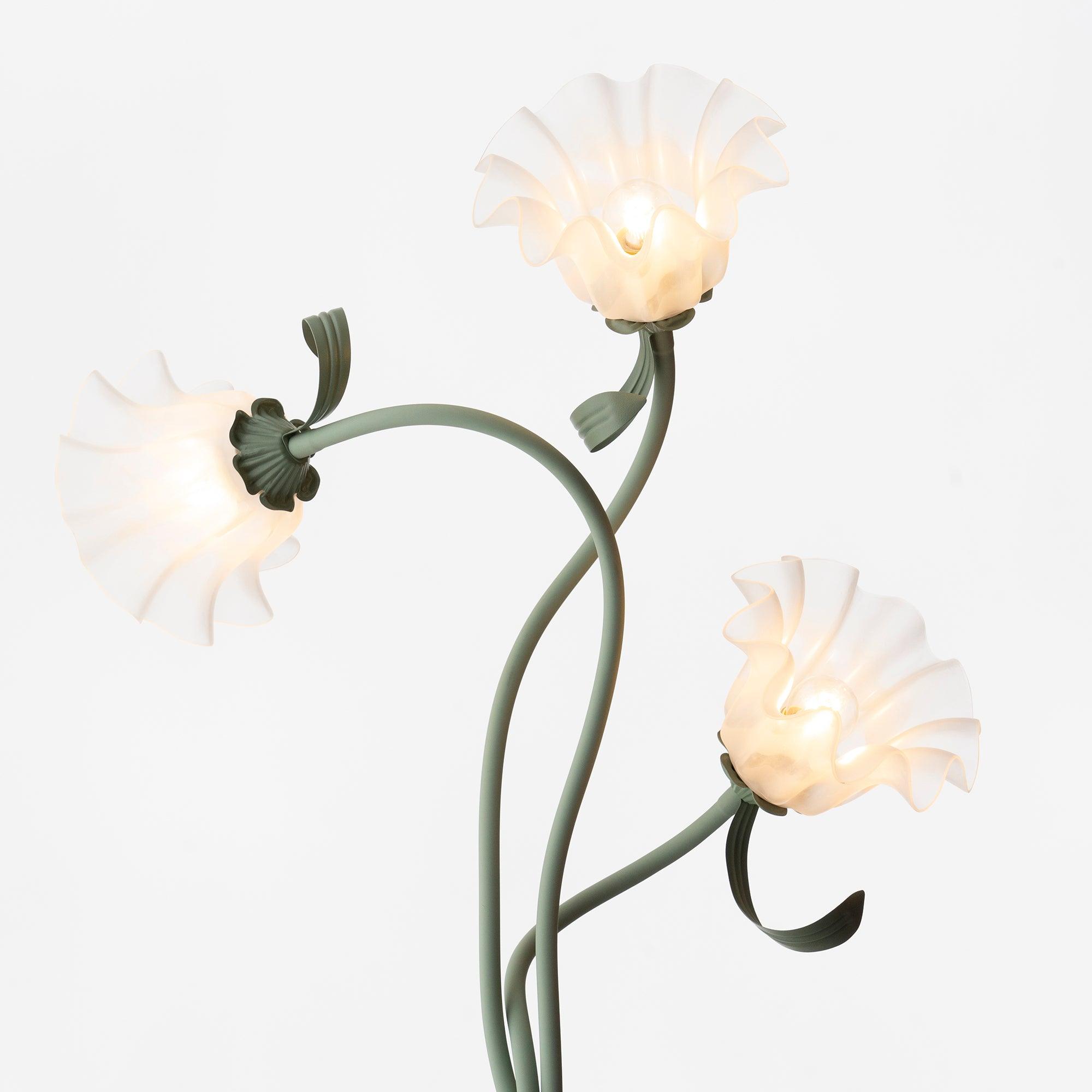 Florale Stehleuchte Quedi