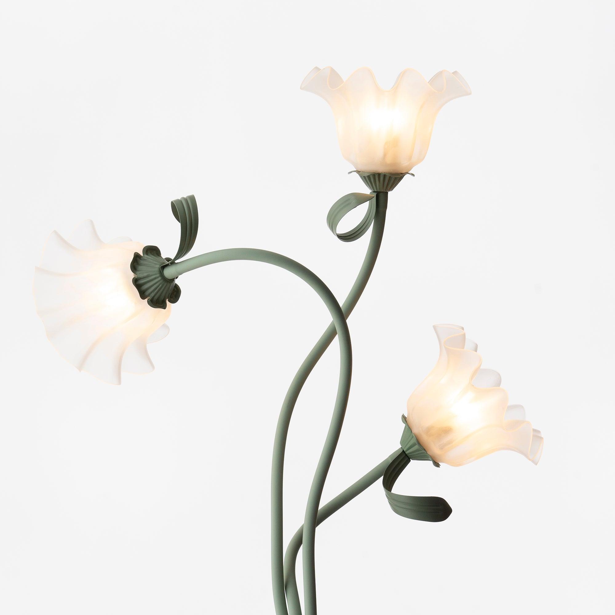 Florale Stehleuchte Quedi