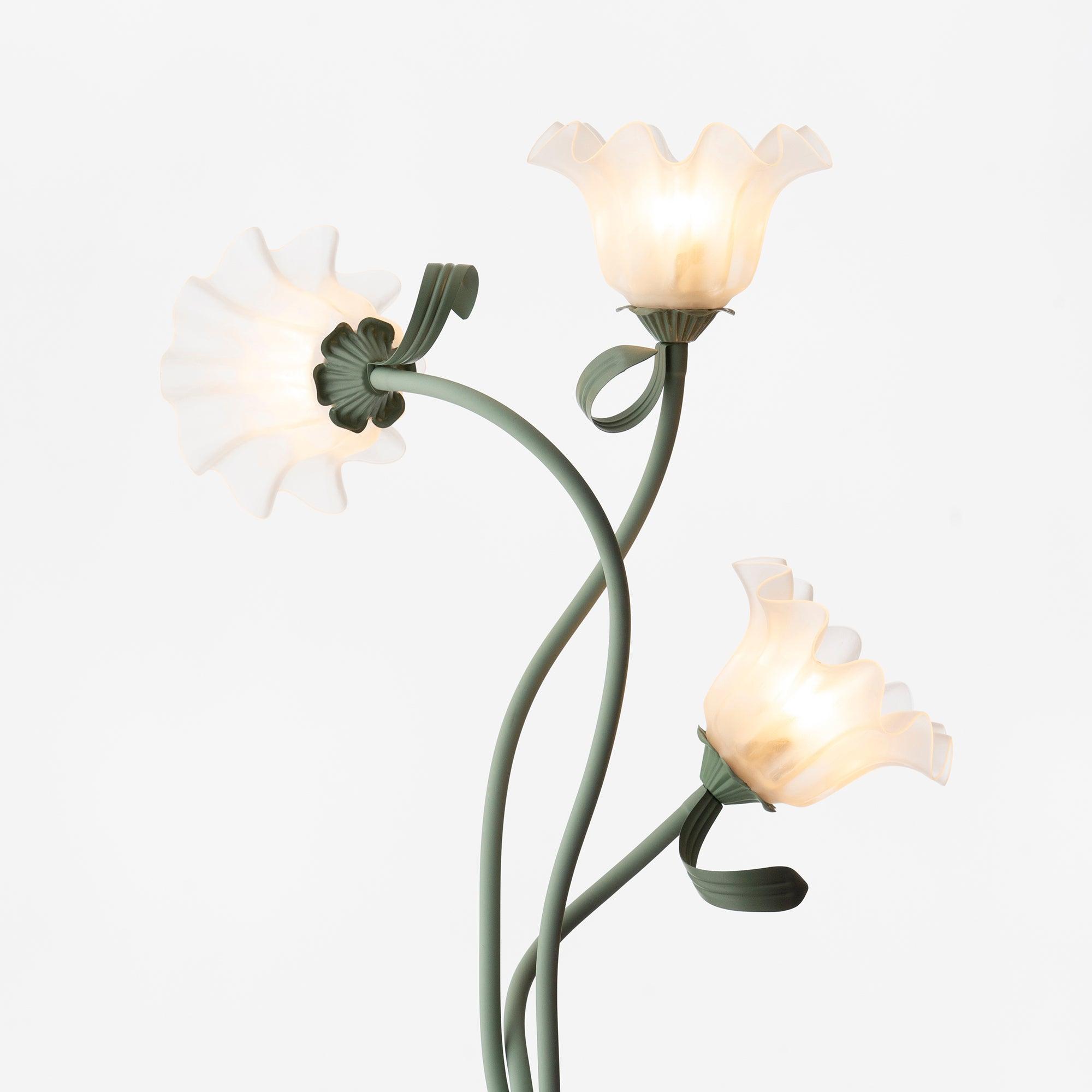Florale Stehleuchte Quedi