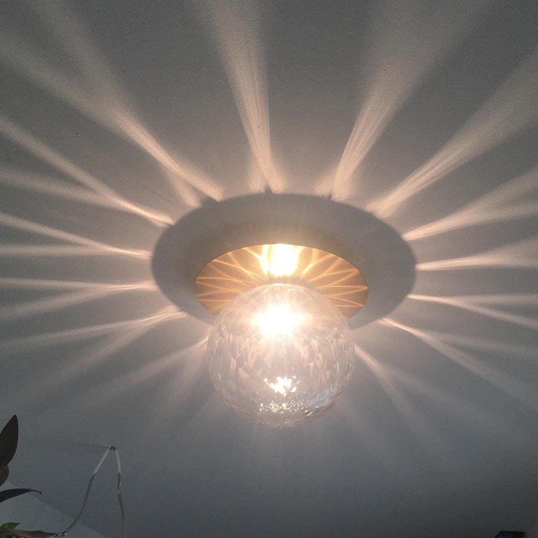 Lumza Orb Wandleuchte