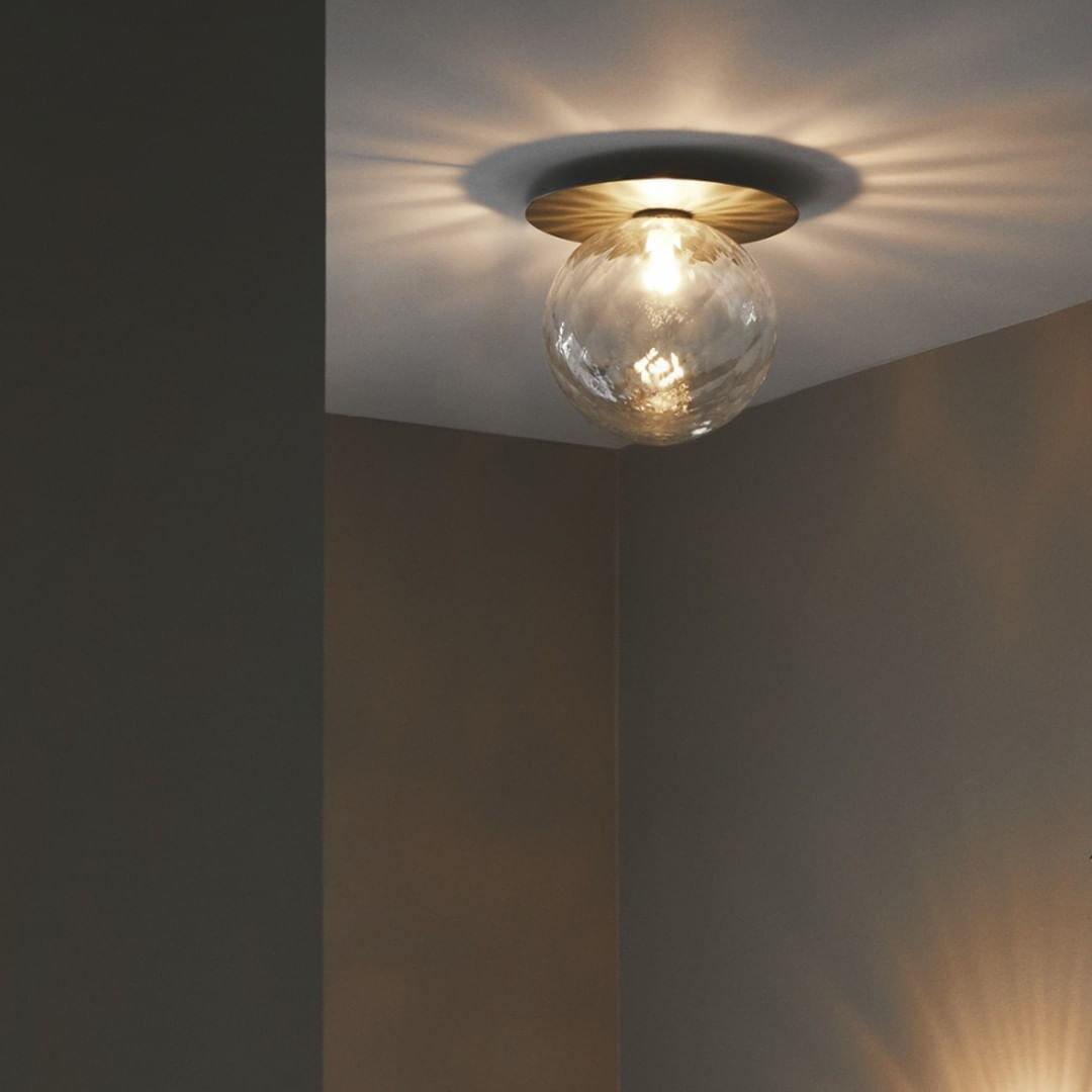 Lumza Orb Wandleuchte