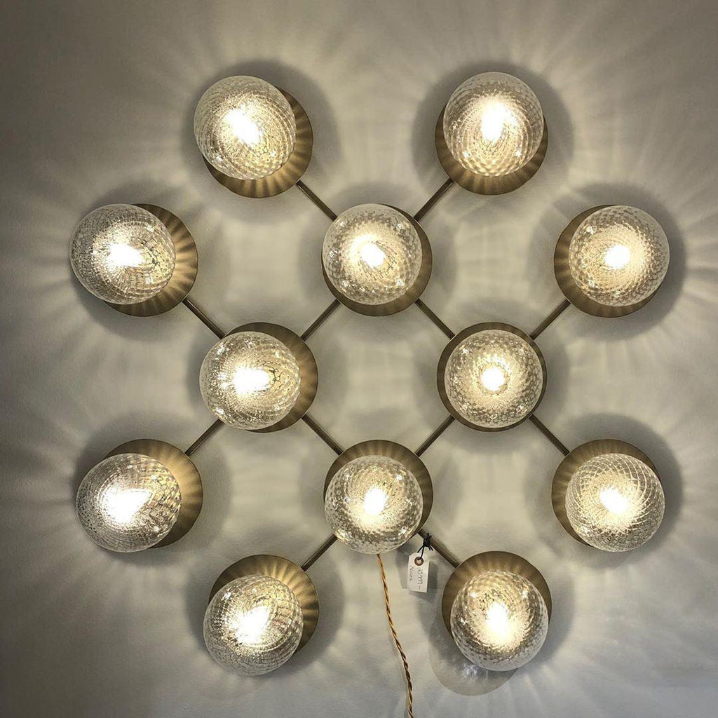 Lumza Orb Wandleuchte