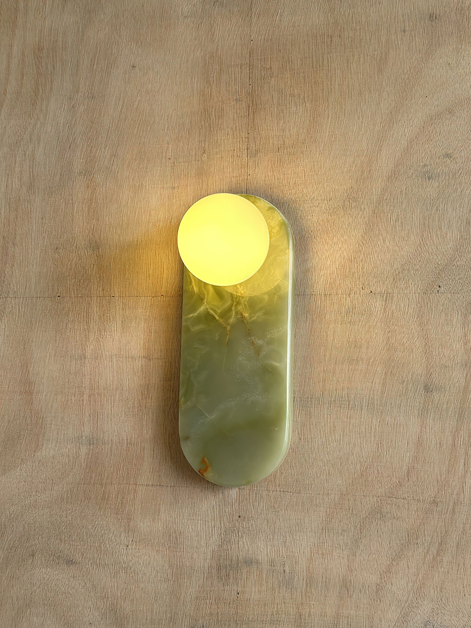 Moderne Wandleuchte Quava