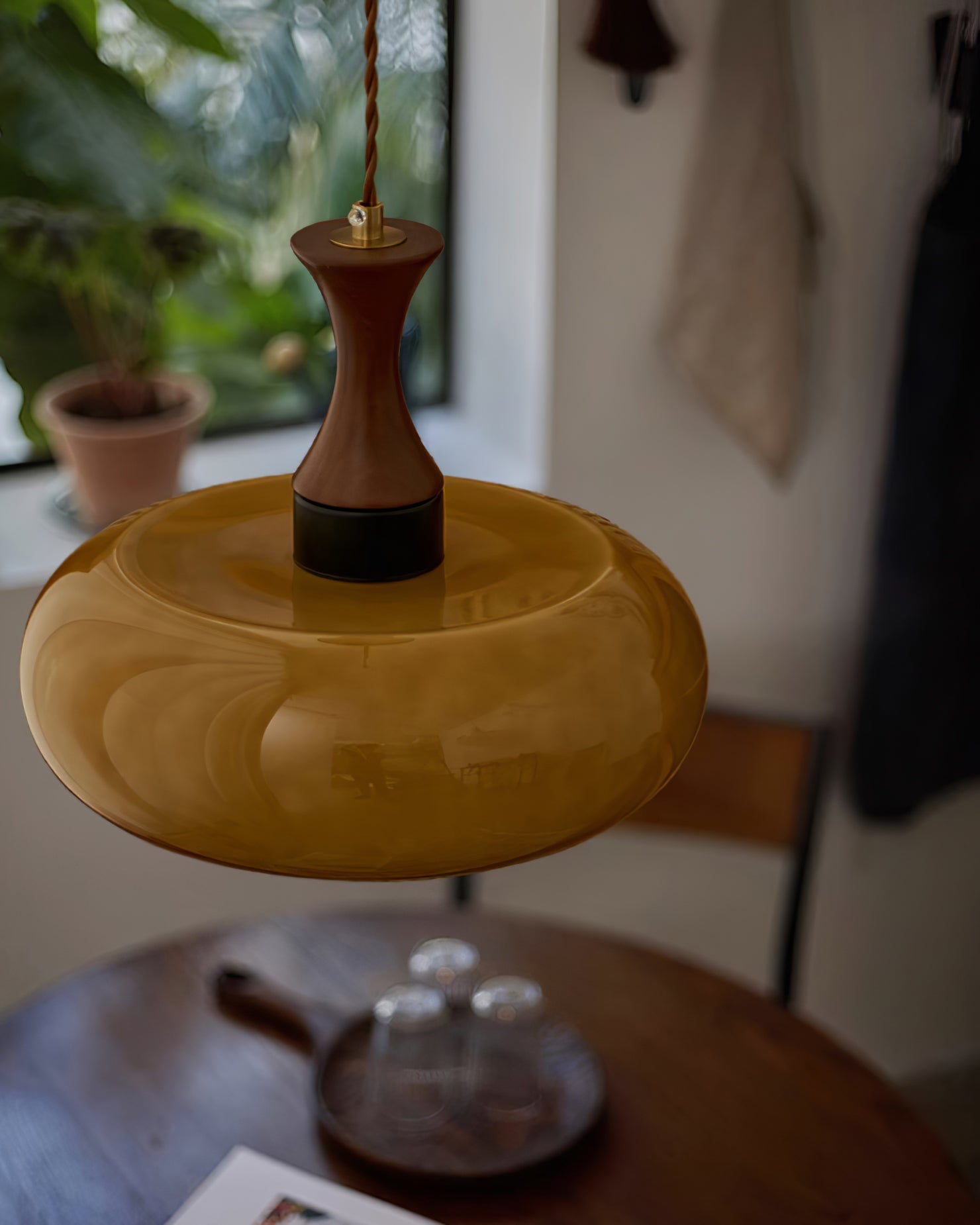 Pendelleuchte Rivofo