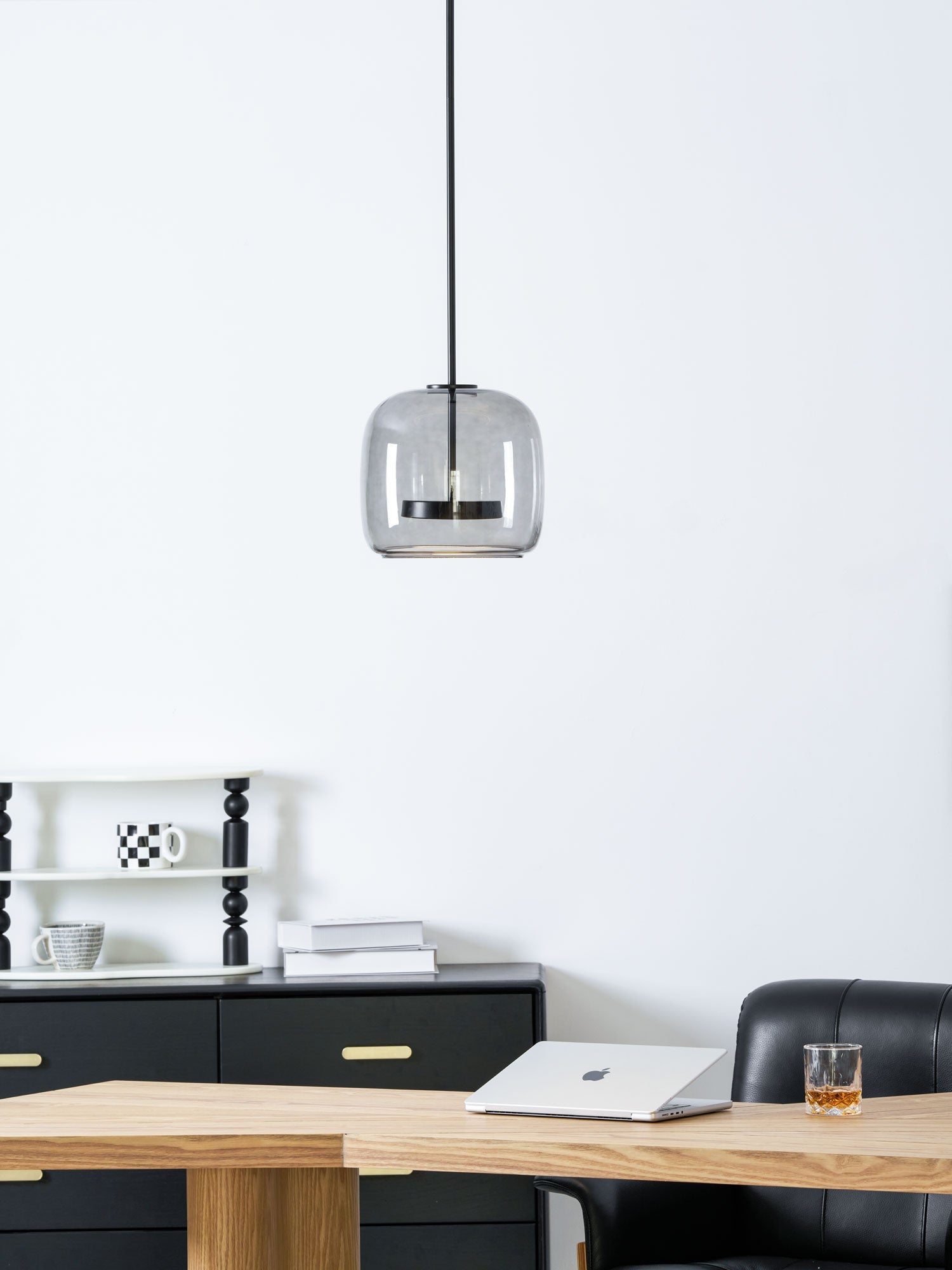 Globus Pendelleuchte Nerinel