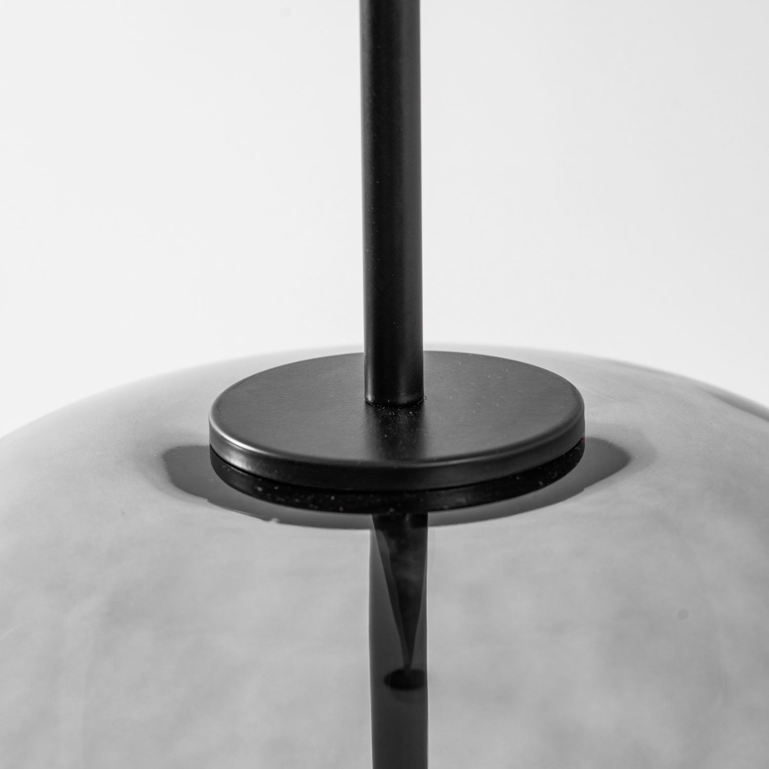 Globus Pendelleuchte Nerinel