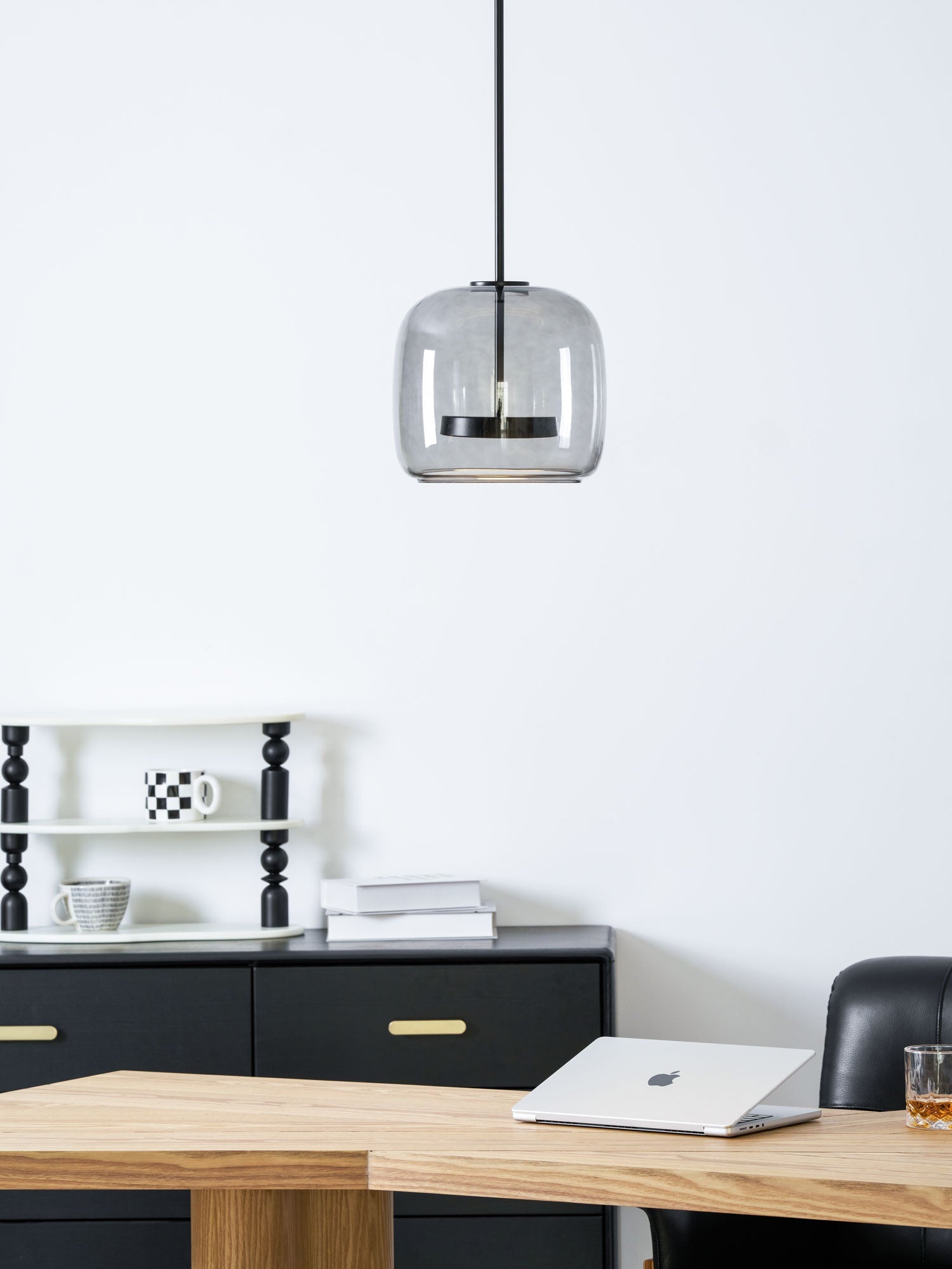 Globus Pendelleuchte Nerinel