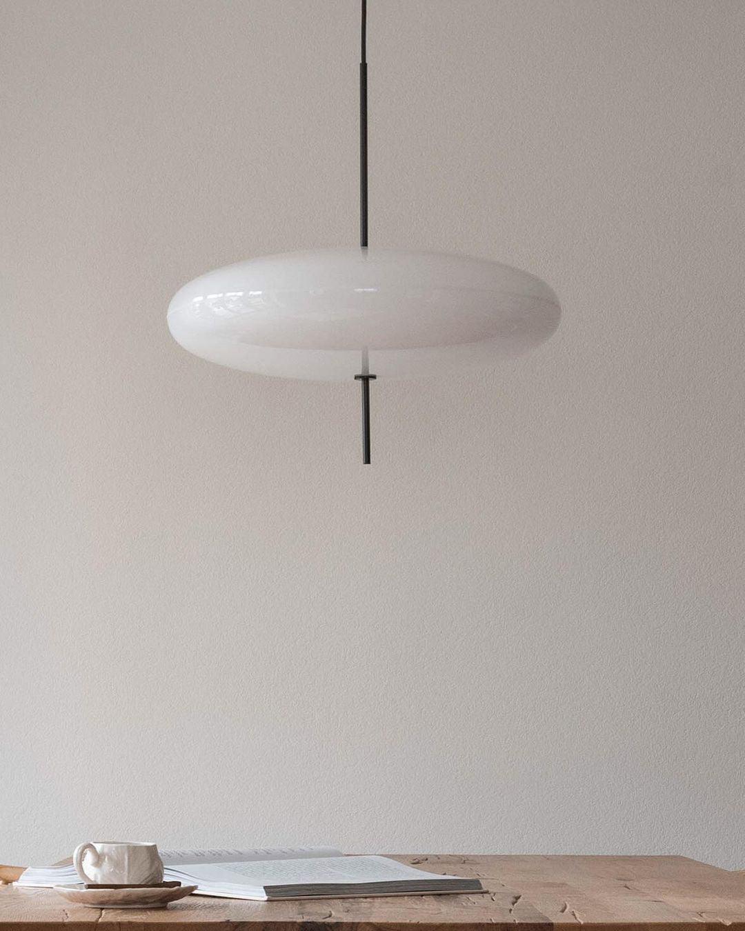 Minimalistische Pendelleuchte Kelivo