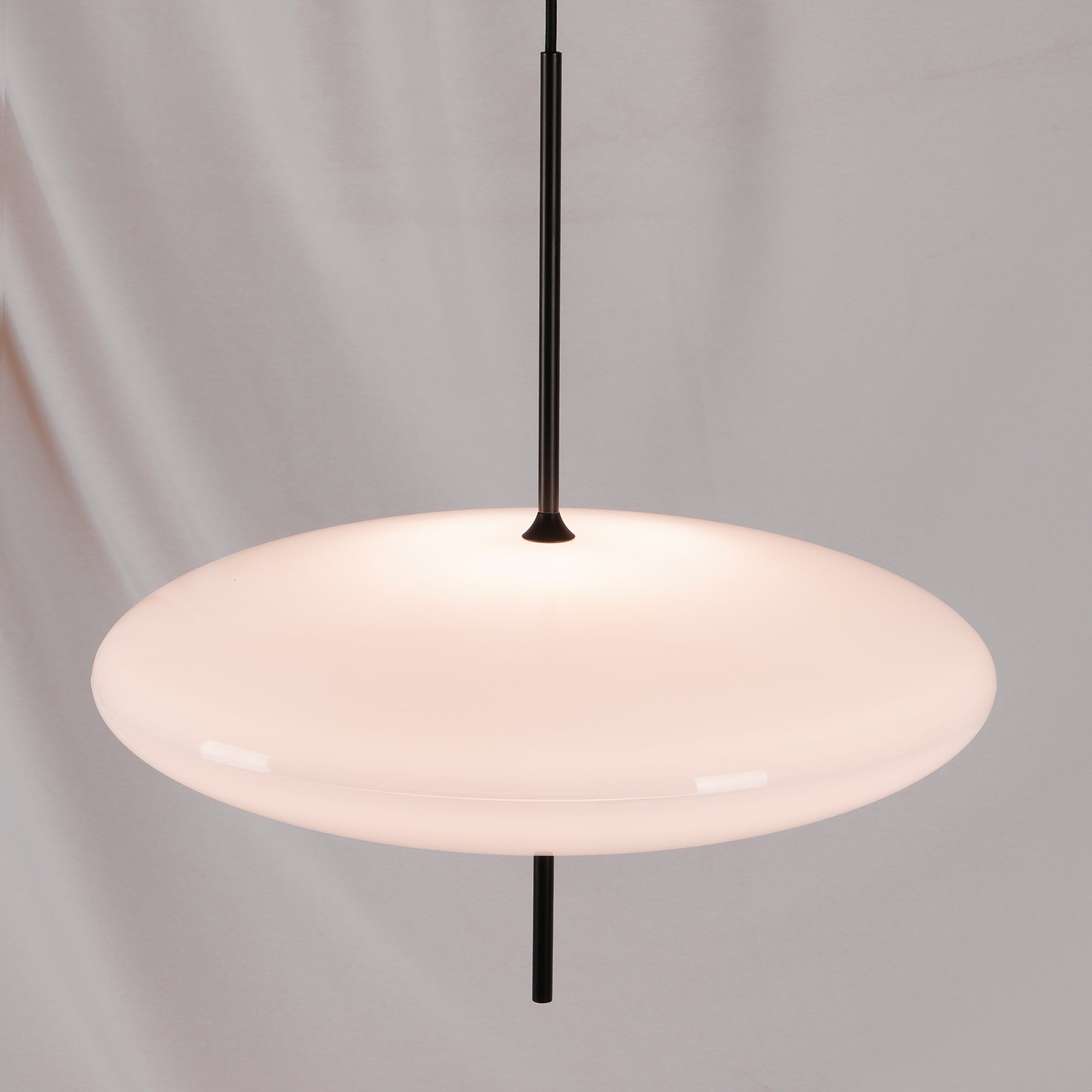 Minimalistische Pendelleuchte Kelivo