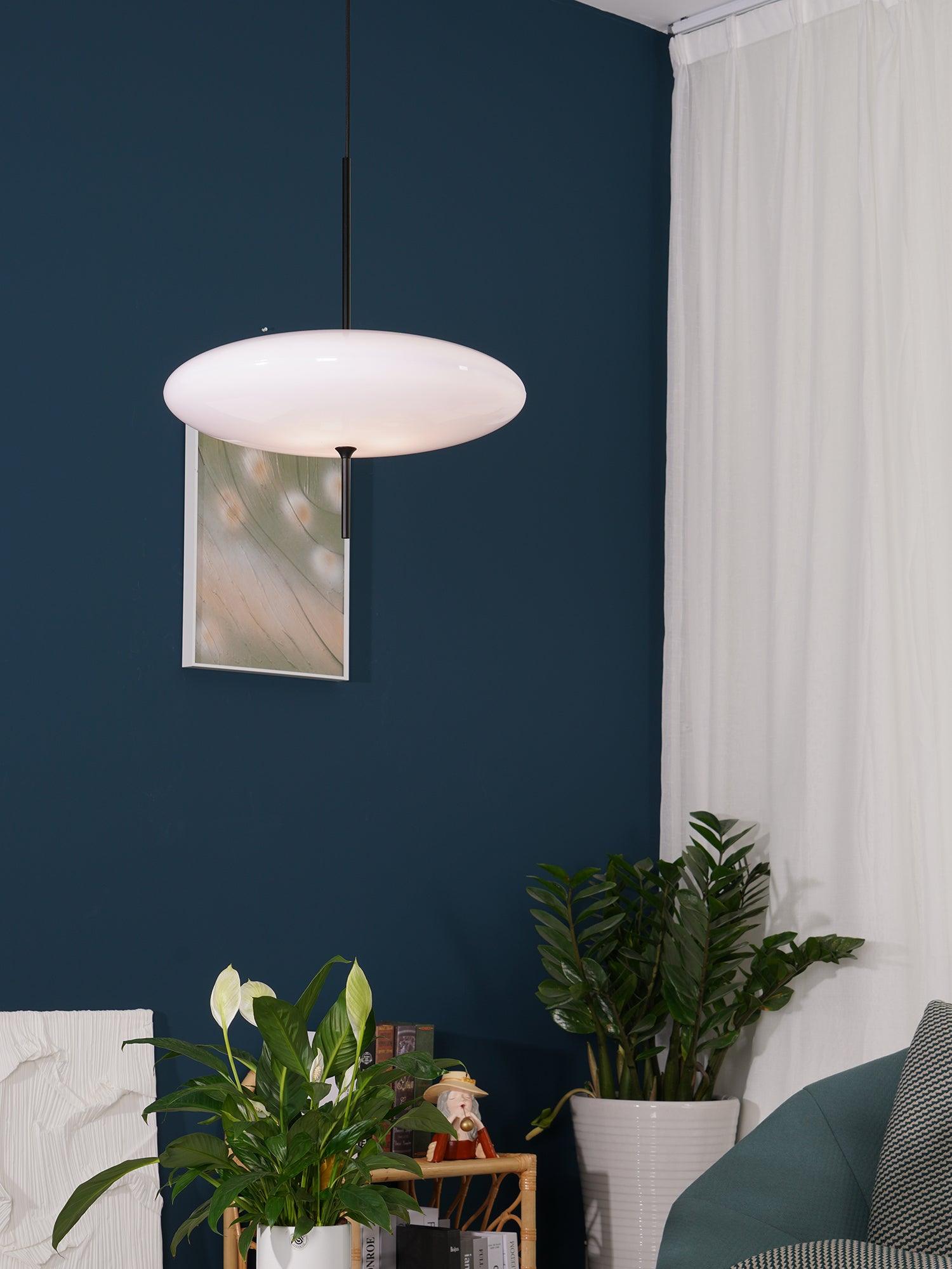 Minimalistische Pendelleuchte Kelivo
