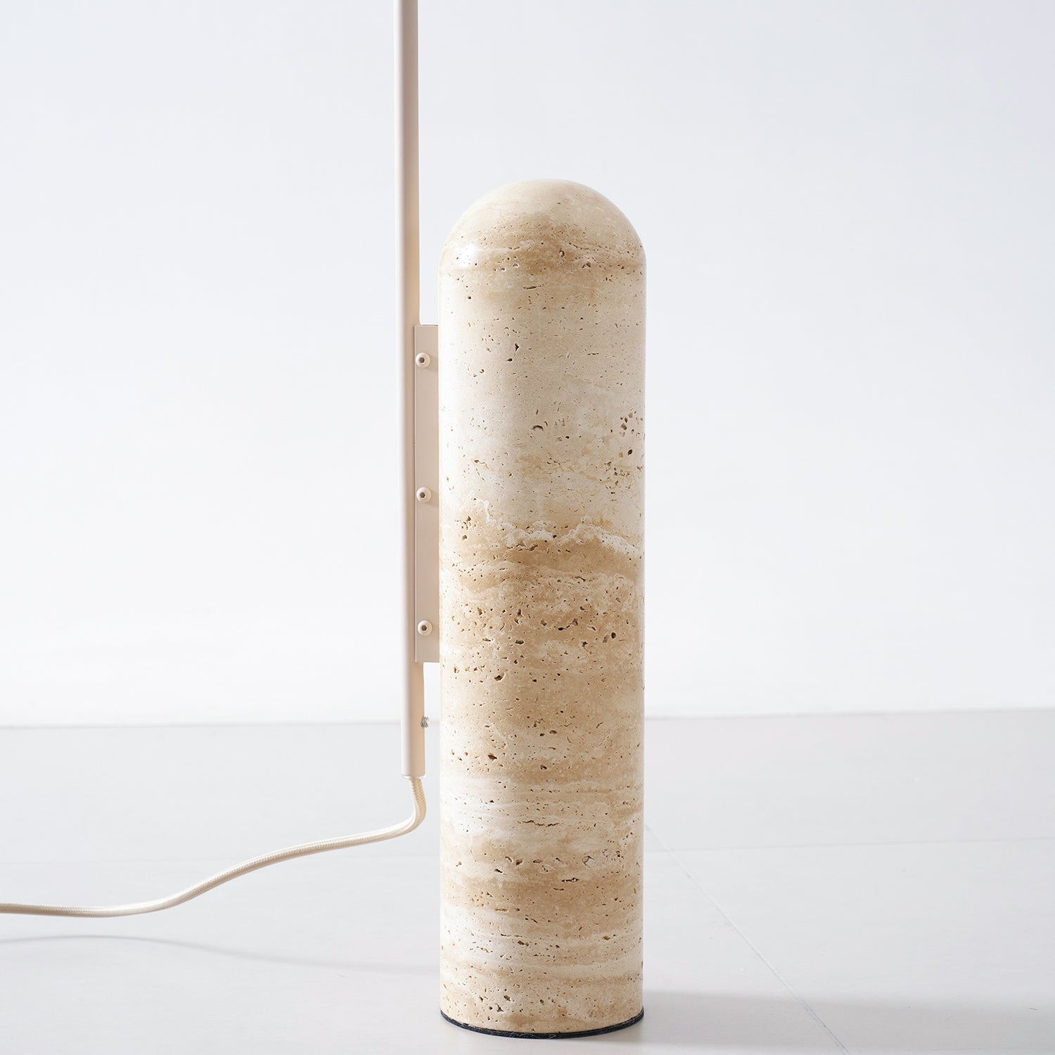 Minimalistische Stehleuchte Miroko