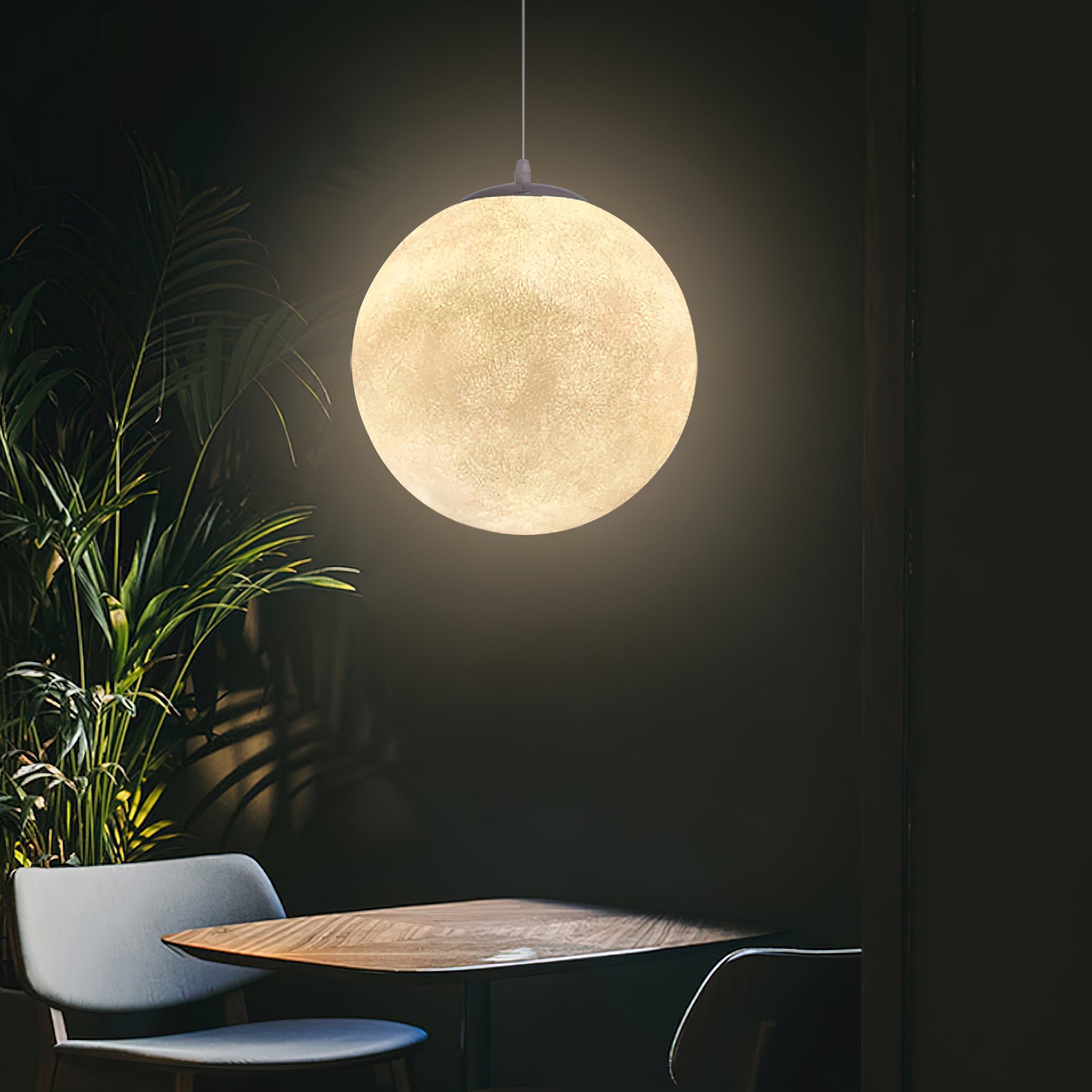 Globus Pendelleuchte Alase