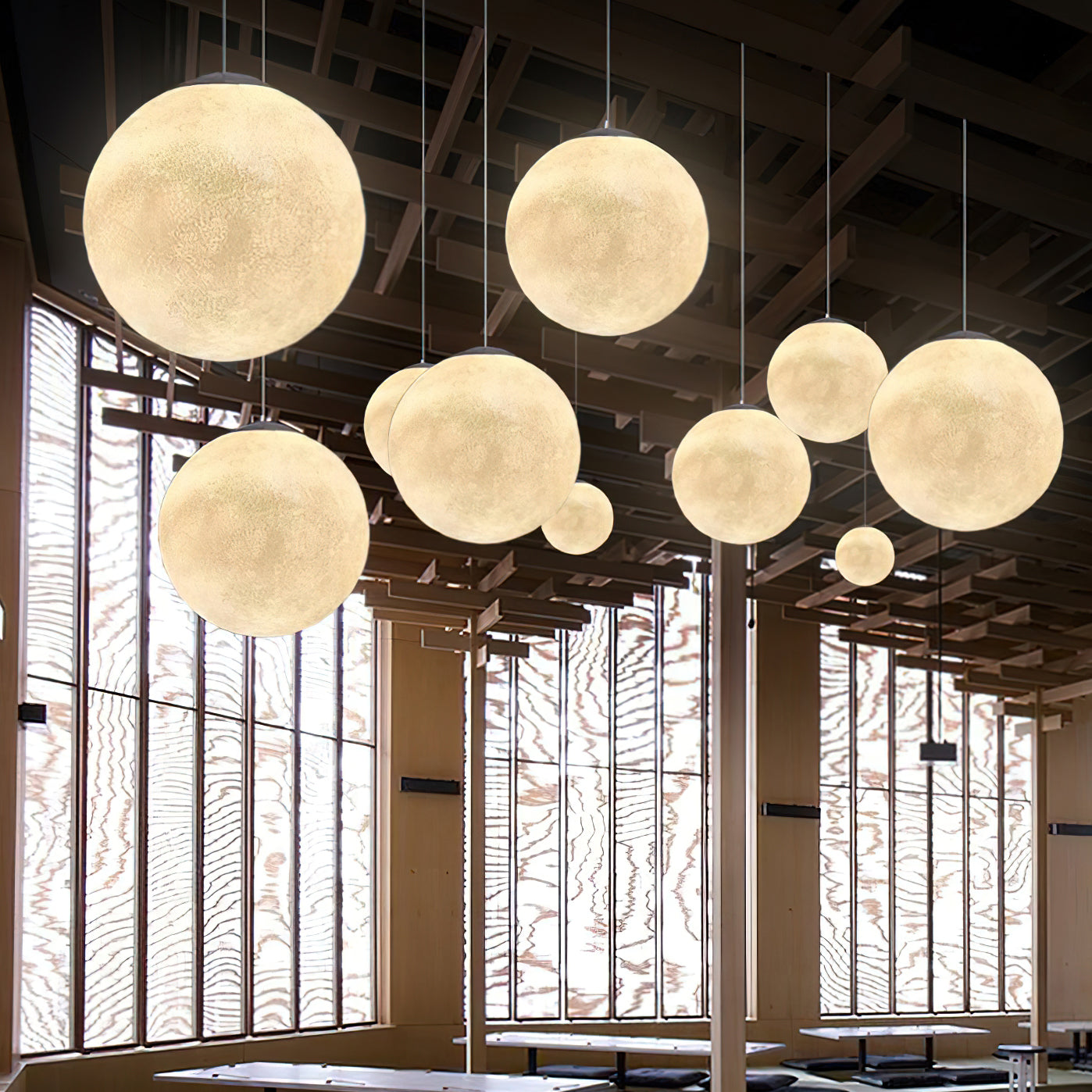 Globus Pendelleuchte Alase