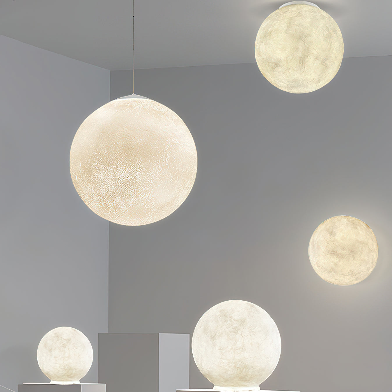 Globus Pendelleuchte Alase