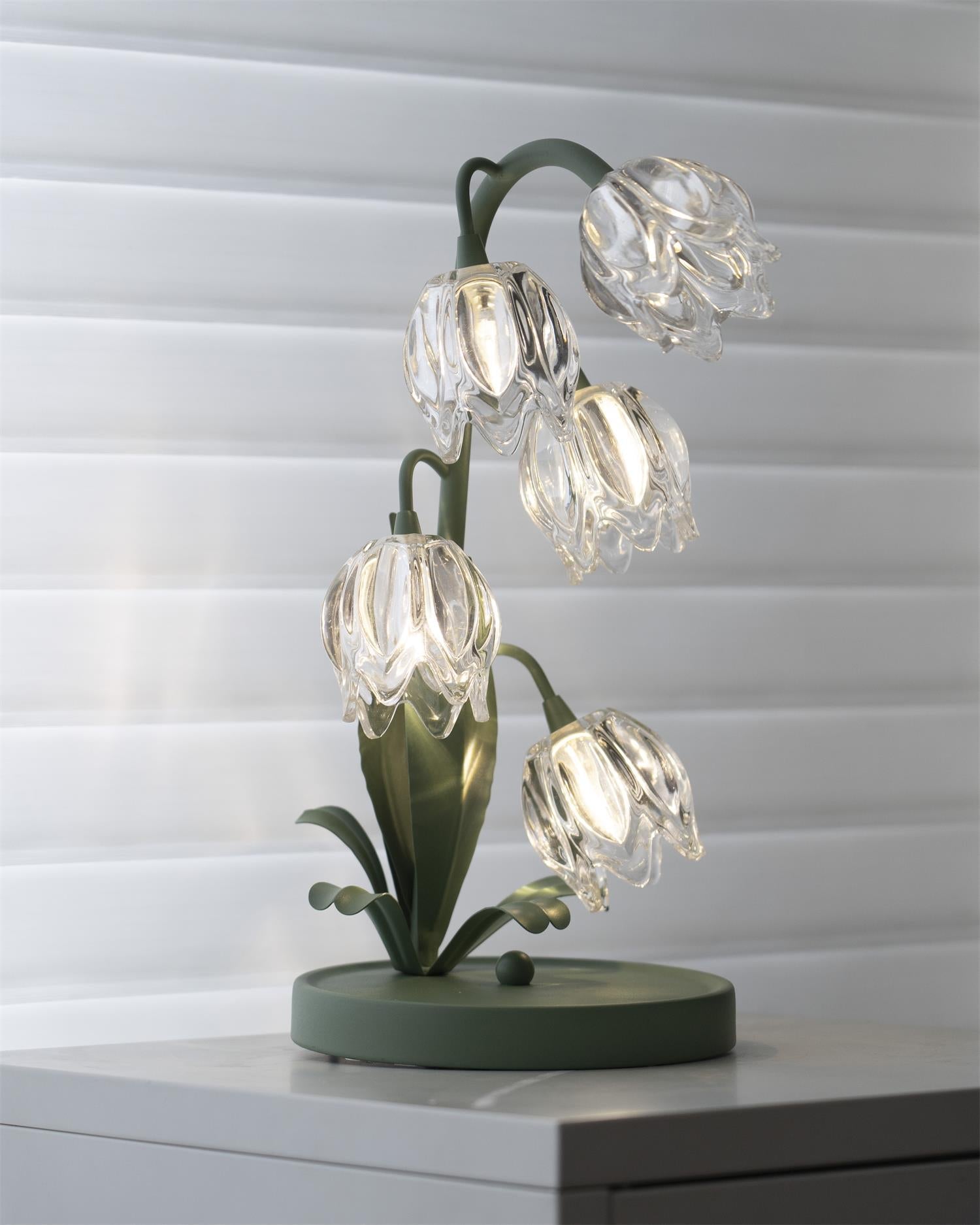 Florale Tischleuchte Lerire