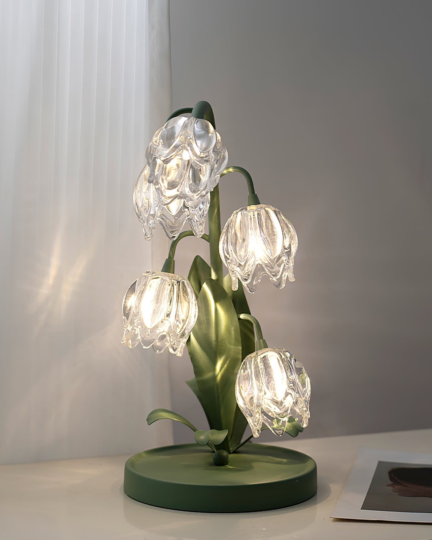 Florale Tischleuchte Lerire