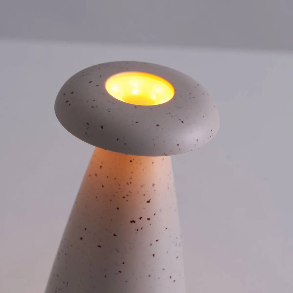 Mippo Tischlampe