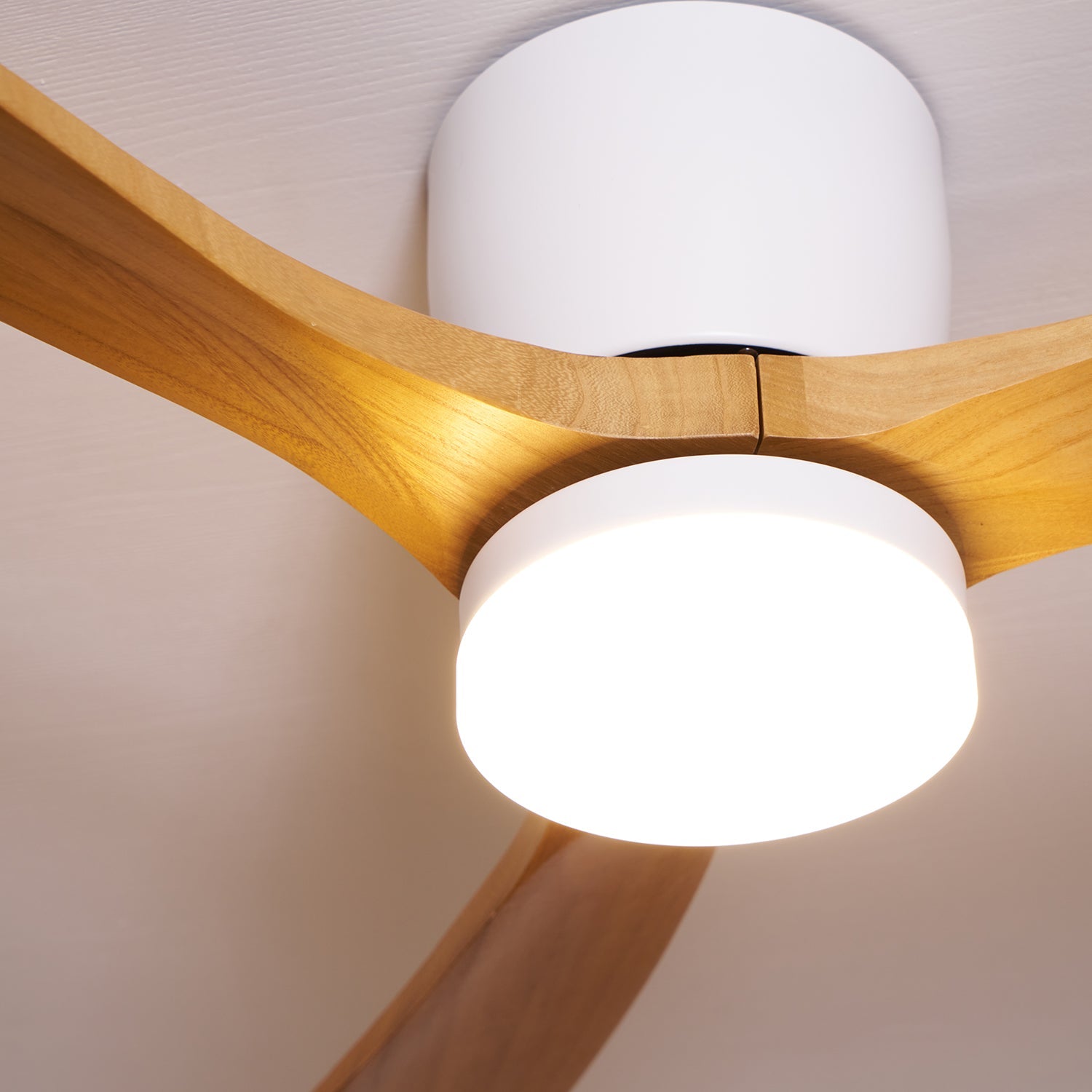 Deckenventilator mit Licht Kavino