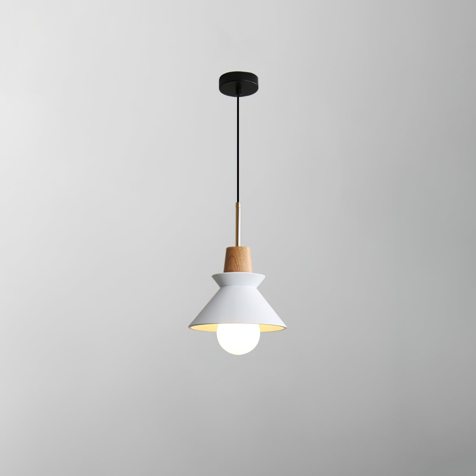 Konische Pendelleuchte Worasa
