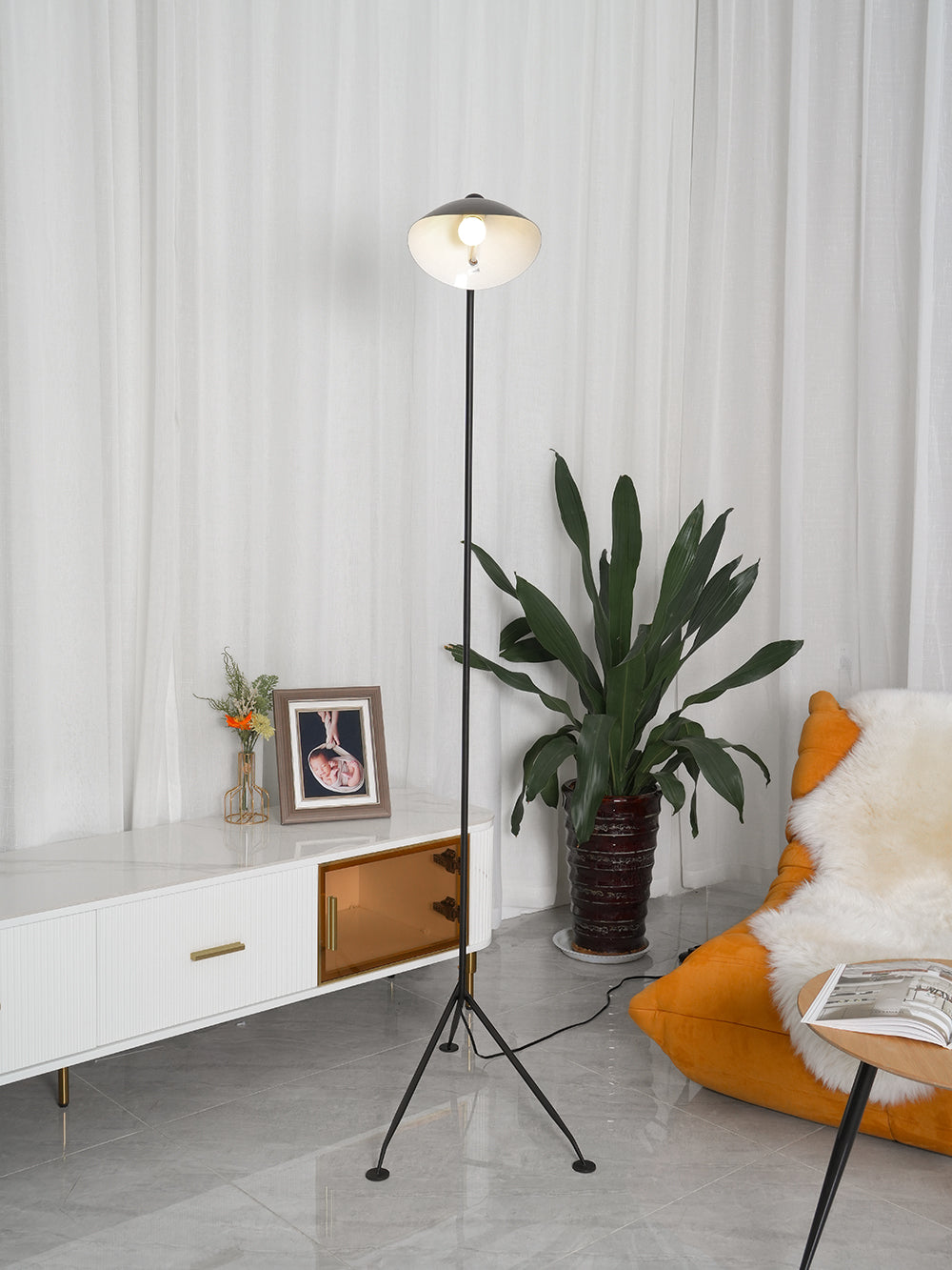 Minimalistische Stehleuchte Quomi