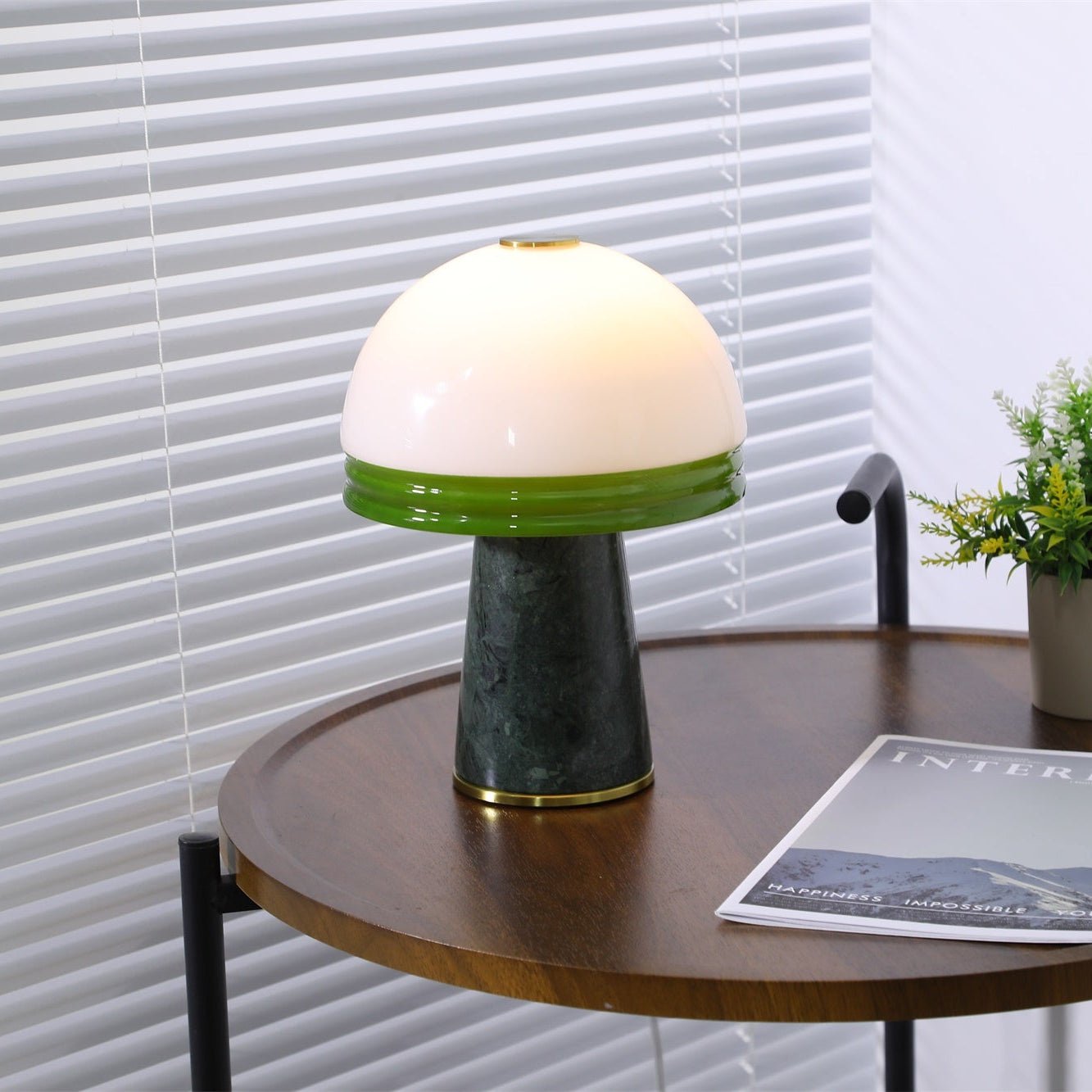Merosa Schmale Marmor Tischlampe
