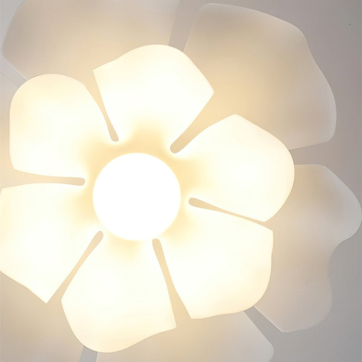 Lotus Pendelleuchte Nirobe